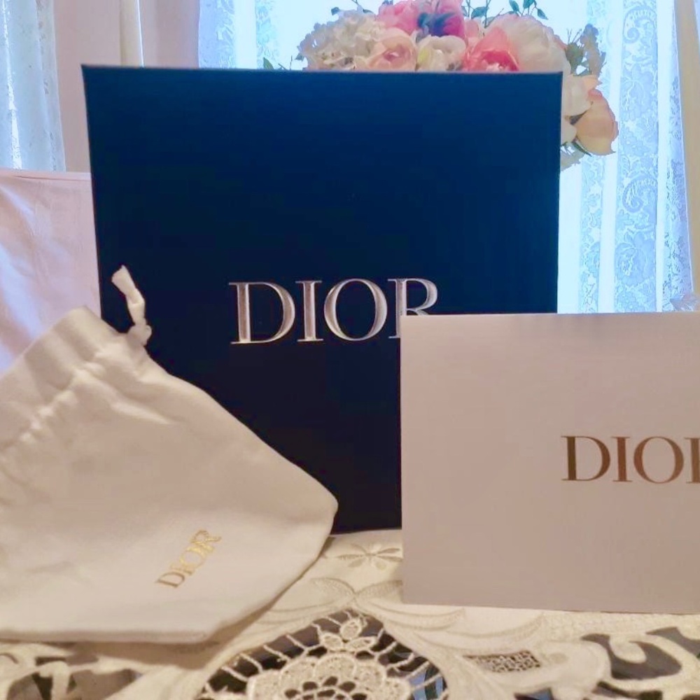 Dior Gift Box, Pouch and Notecard